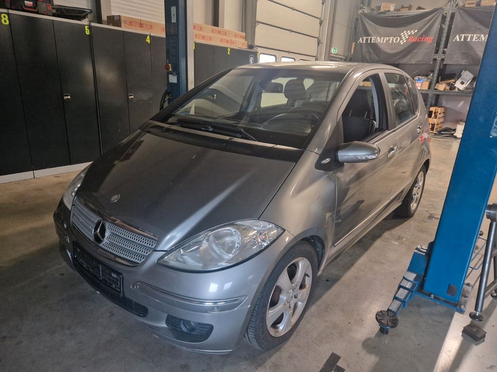 Bild des Angebotes Mercedes-Benz A 180 Edition Vollauss. Anlasser Kaput