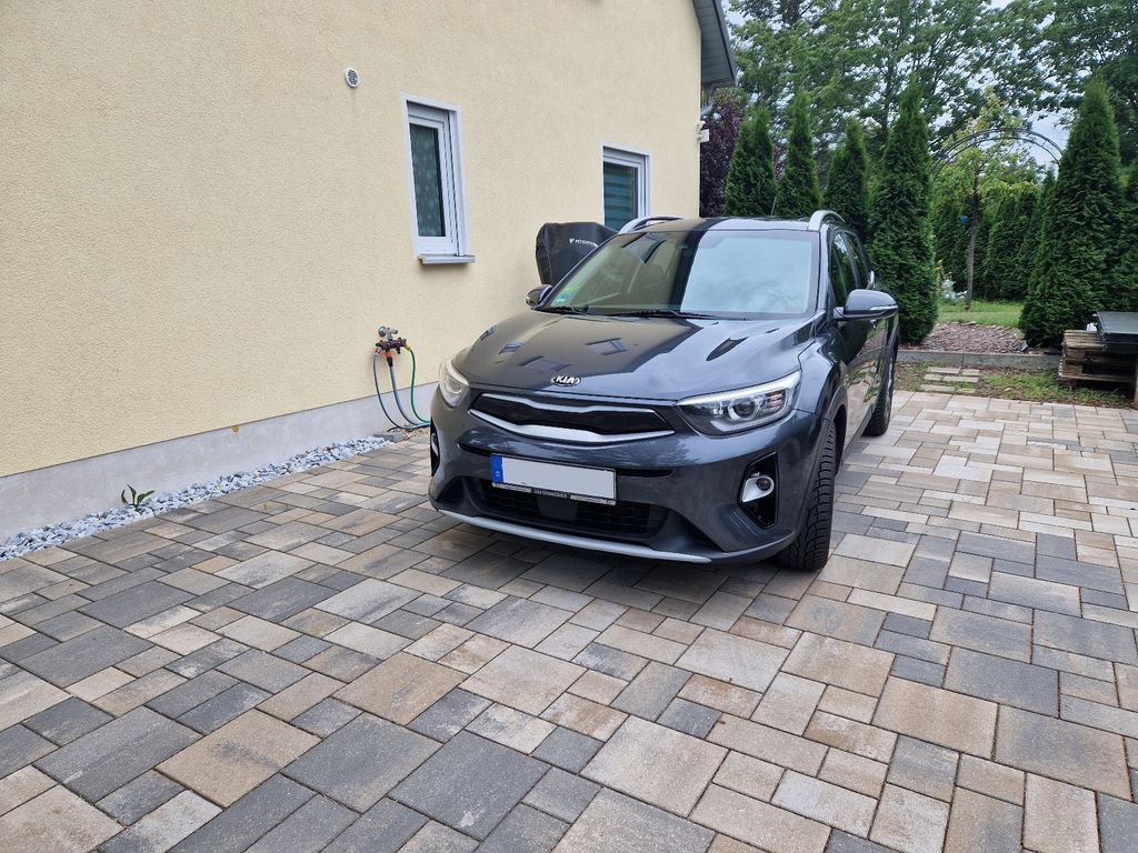 Bild des Angebotes Kia Stonic 1.6 CRDi Platinum Edition *Navi*SHZ*AHK*