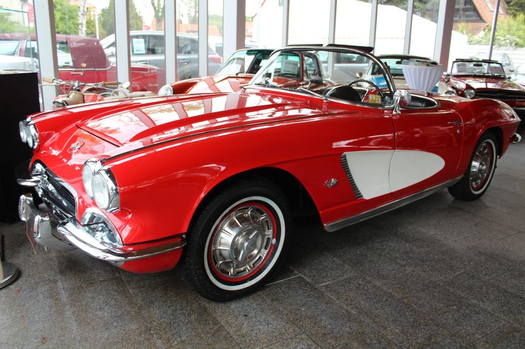Bild des Angebotes Corvette C1 Convertible 283 Cui V8, 4 Gang Schalter!
