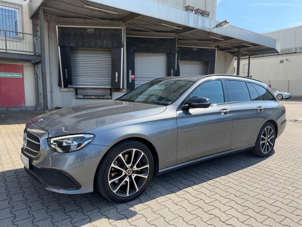 Bild des Angebotes Mercedes-Benz E 220 Avantgarde Teilleder Kamera Top Zustand