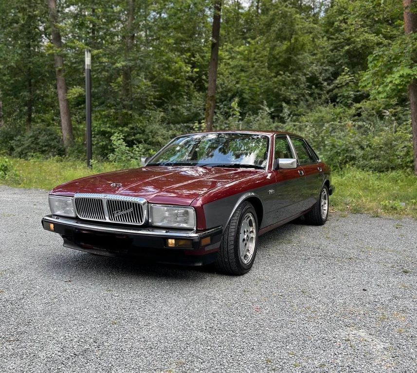 Bild des Angebotes Jaguar Daimler  XJ 40, H-Kennzeichen, Klimaanlage, SHZ
