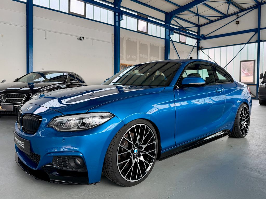 Bild des Angebotes BMW 230i xDrive/Coupé/M-Performance/Navi/Led/Kam/