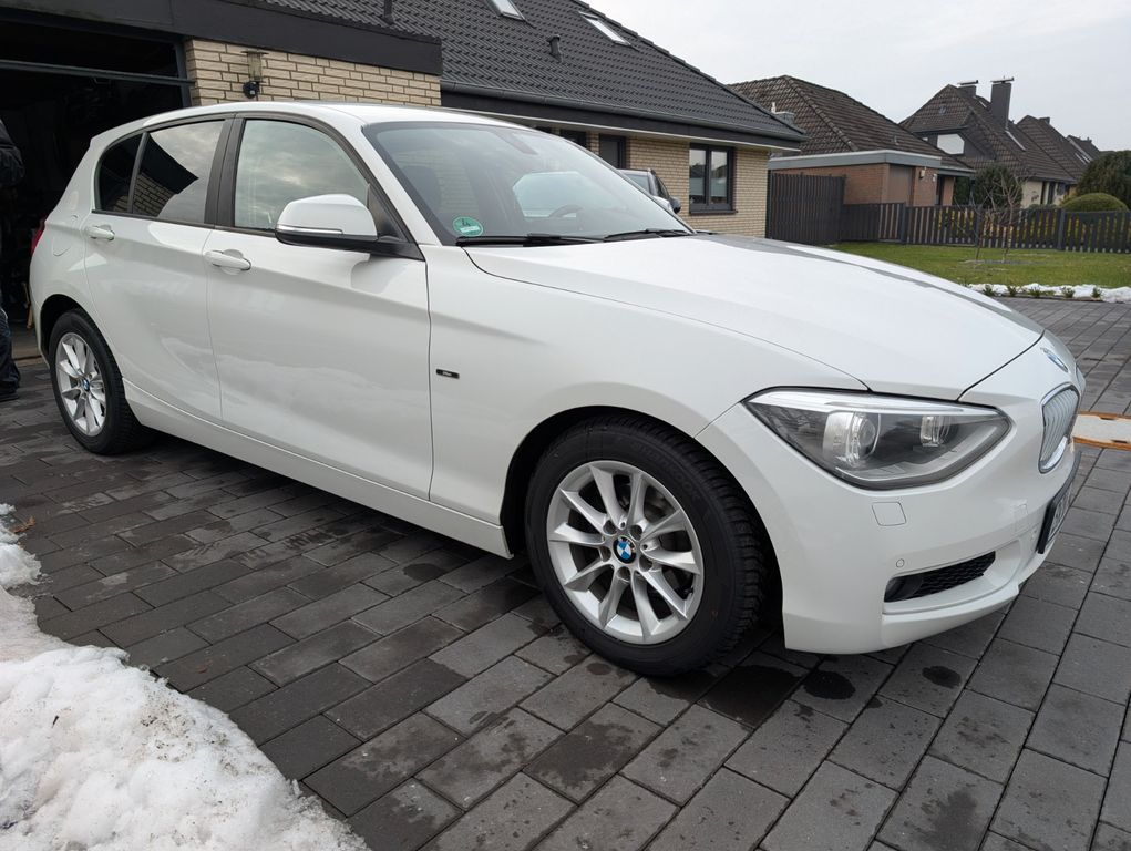 Bild des Angebotes BMW 114i Urban Line Urban Line