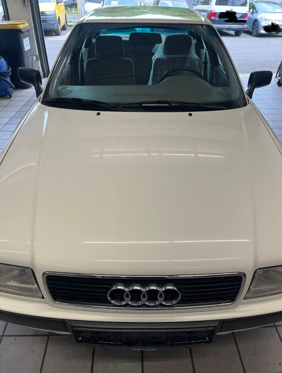 Bild des Angebotes Audi 80 2.3 E Limo 5 Zylinder Motor mit Klimaanlage