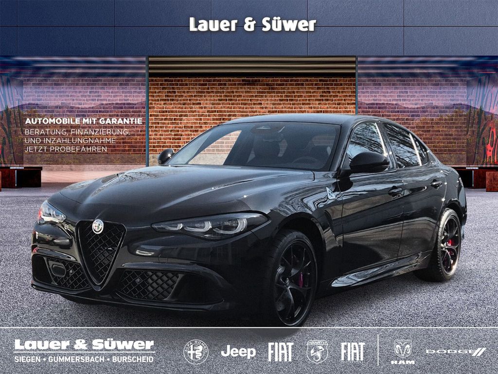 Alfa Romeo Quadrifoglio 2.9 V6 Biturbo 520 PS AT 8