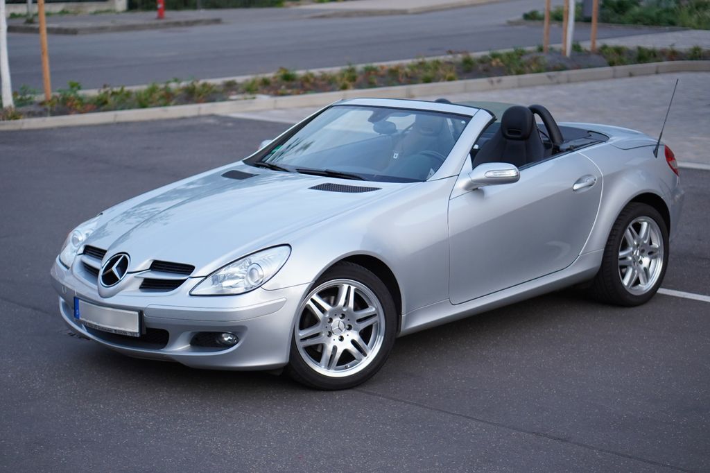 Bild des Angebotes Mercedes-Benz SLK 200 Roadster - KopfraumHZ/Klima/Leder/+VIDEO
