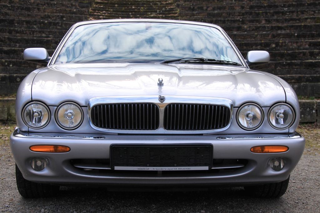 Bild des Angebotes Jaguar XJ 3.2 Executive 3 Jahre Garantie