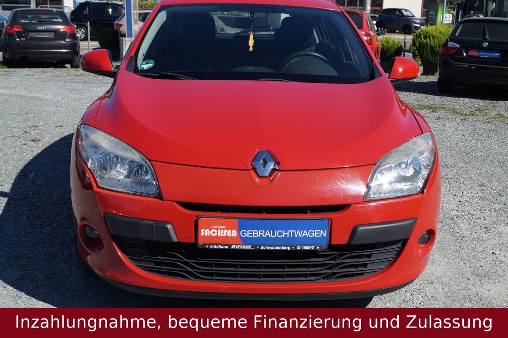 Bild des Angebotes Renault Megane III Lim. 5-trg. Expression