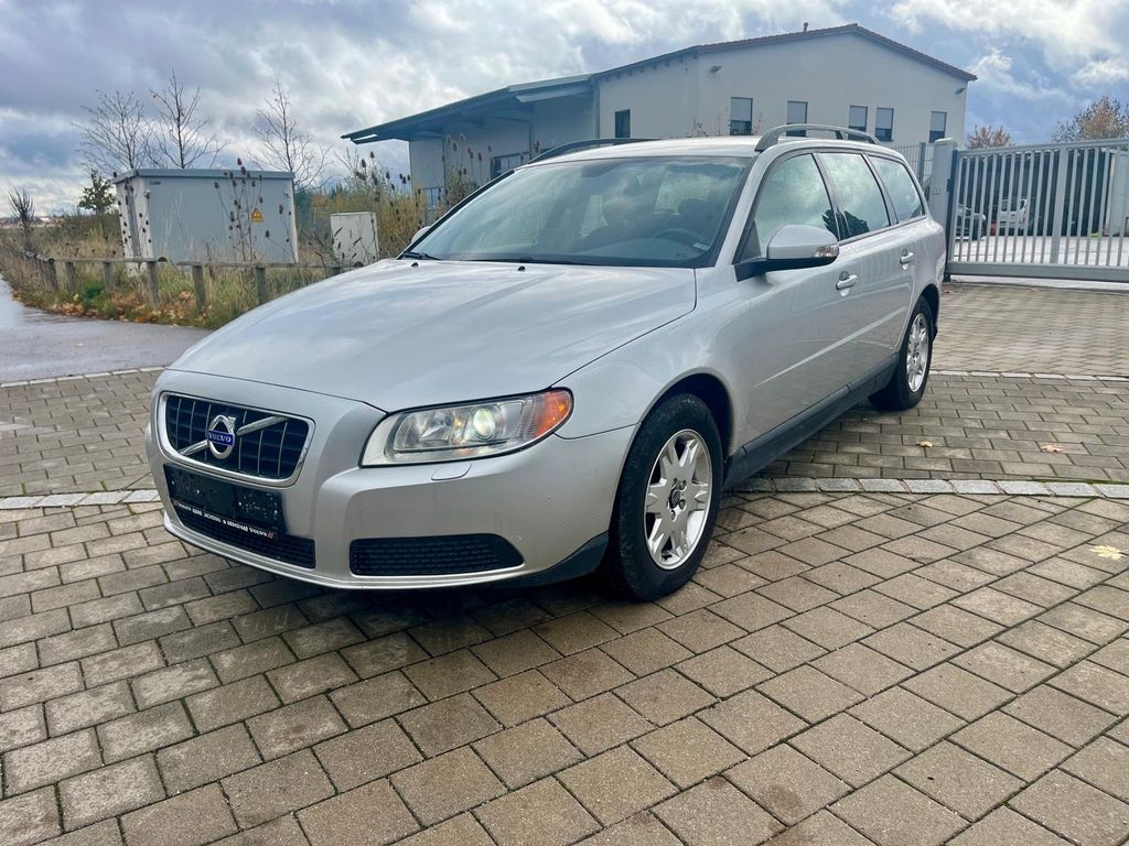 Bild des Angebotes Volvo V70 2.0D