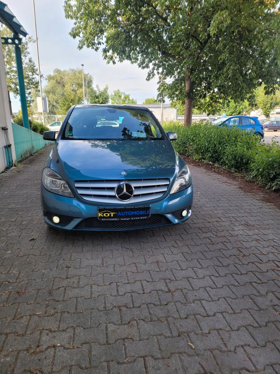 Bild des Angebotes Mercedes-Benz B 200 BlueEFFICIENCY Edition/SERVICE TÜV NEU