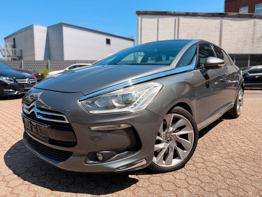 Bild des Angebotes Citroën DS5 SportChic / Pano / Navi / R-Kamera / Head-Up