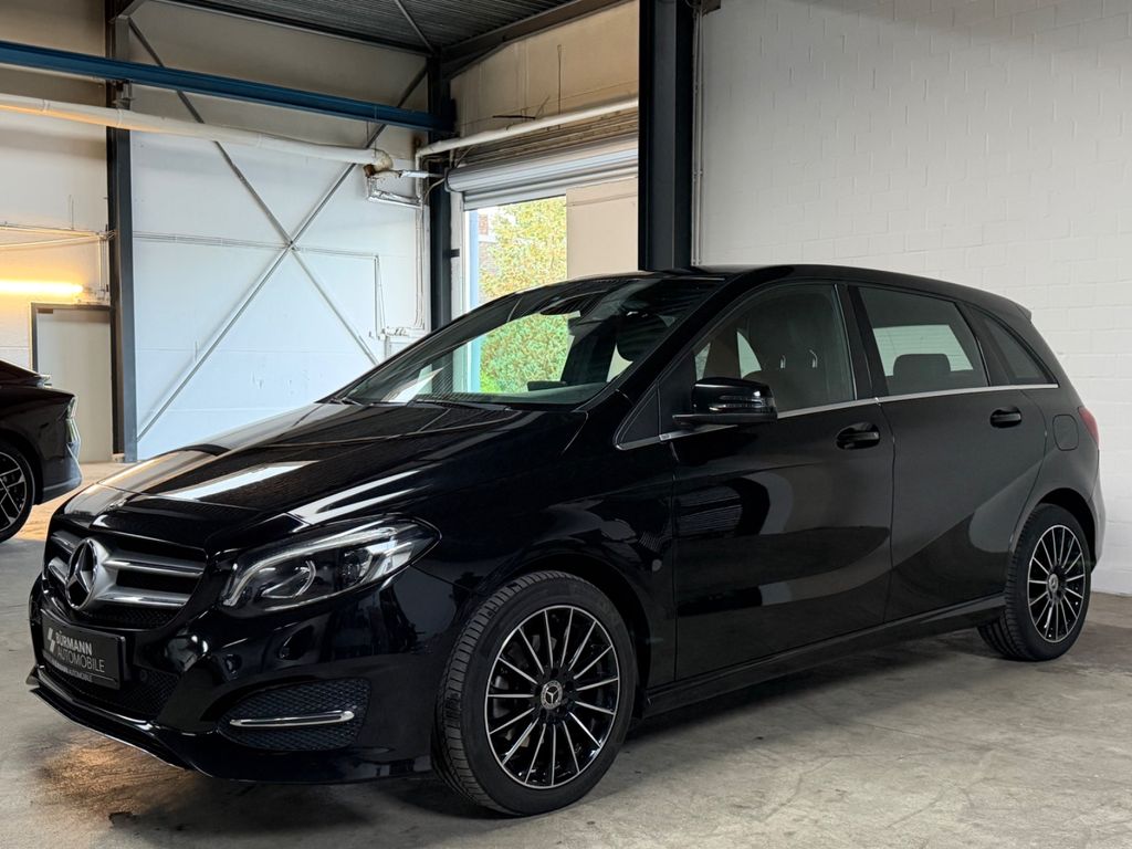 Bild des Angebotes Mercedes-Benz B 220d Edition B/AHK/KAMERA/STANDHEIZUNG/CARPLAY