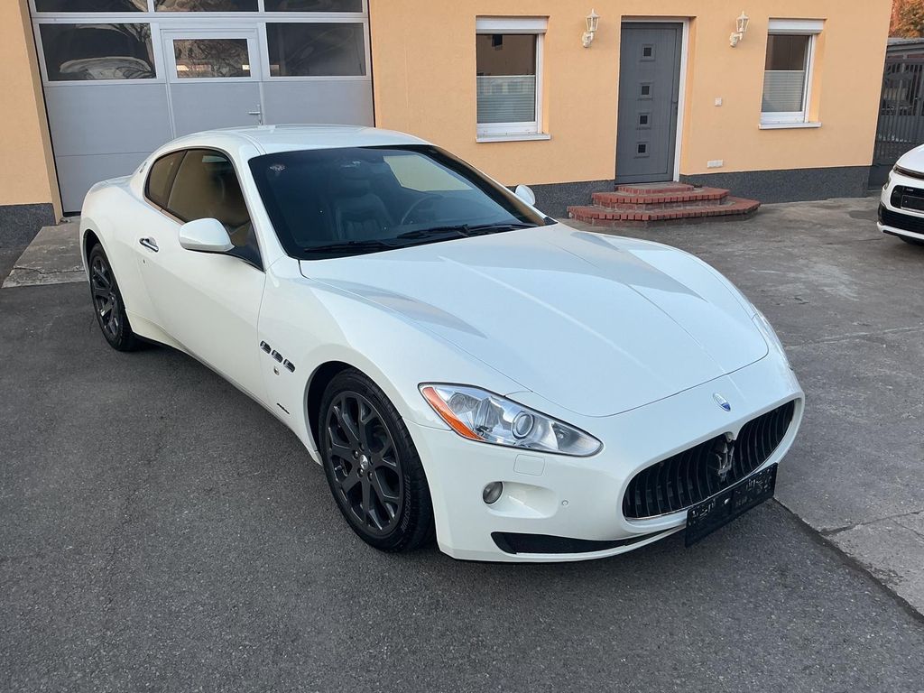 Bild des Angebotes Maserati Granturismo 4.2 V8 Automatik ZF