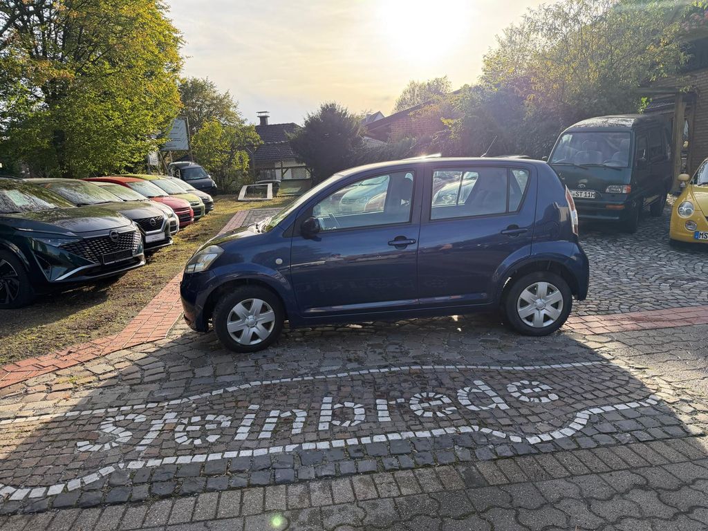 Bild des Angebotes Daihatsu Sirion 1.0