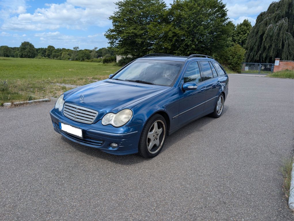 Bild des Angebotes Mercedes-Benz C220 CDI T-Modell Kombi Sportpaket AHK Navi