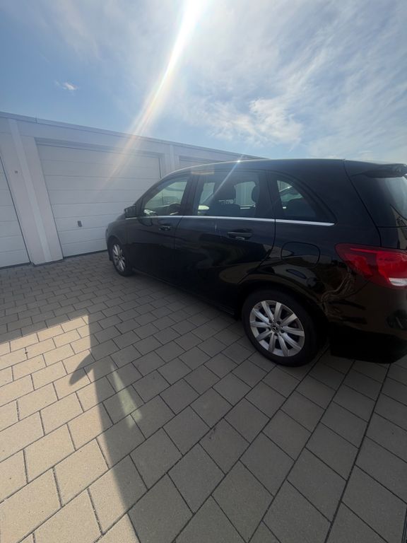 Bild des Angebotes Mercedes-Benz B 180 Urban