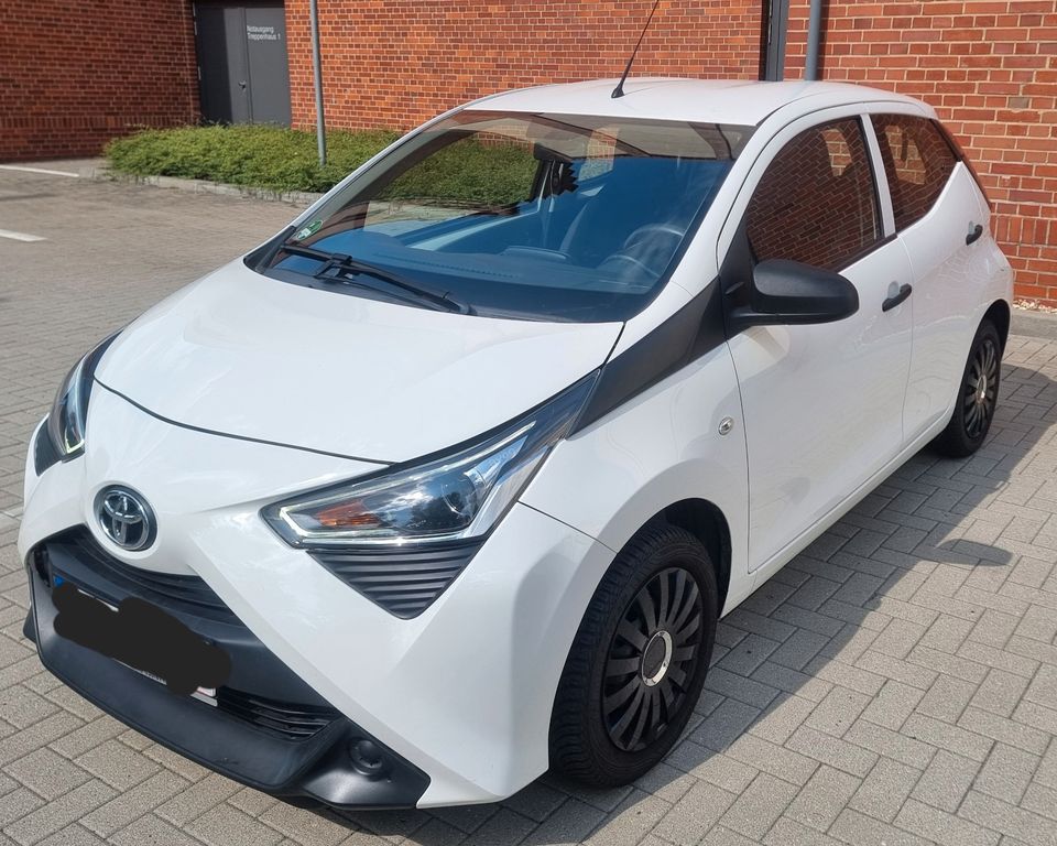 Bild des Angebotes Toyota Aygo (X) 1,0-l-VVT-i x