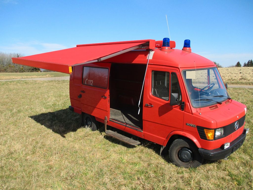 Bild des Angebotes Mercedes-Benz 307 D Feuerwehr Wohnmobil WOMO Expeditionsmobil