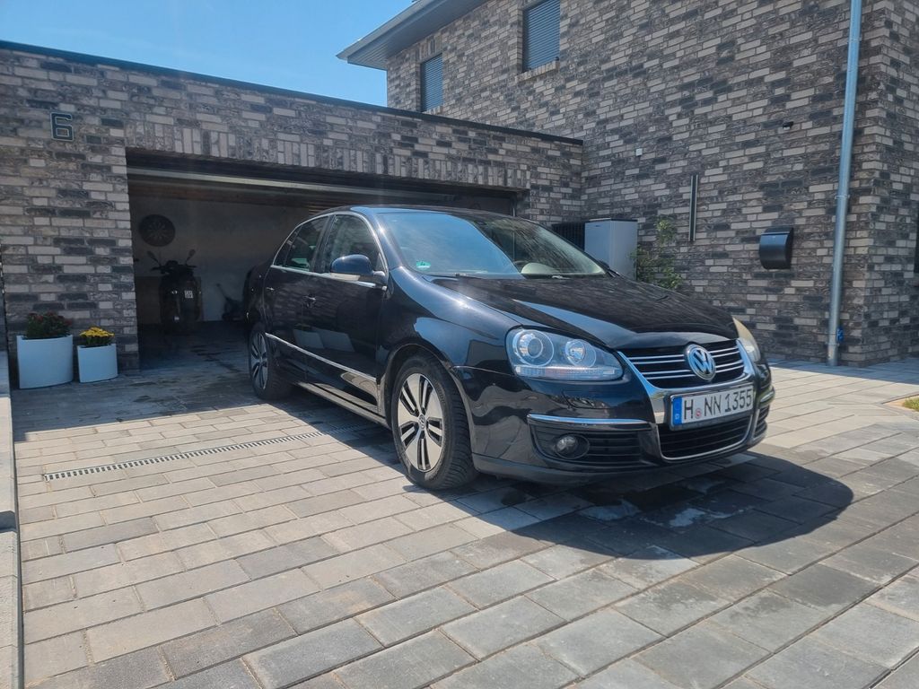 Bild des Angebotes Volkswagen Jetta 2.0 FSI Sportline Sportline