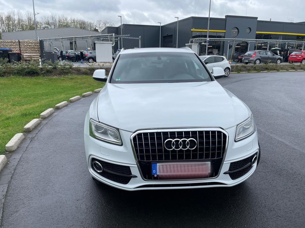 Bild des Angebotes Audi Q5 2.0 TFSI Tiptronic Quattro mit LPG