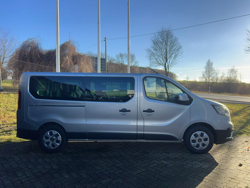 Bild des Angebotes Renault Trafic Grand Combi L2H1 3,0t Blue dCi150 +EXTRAS