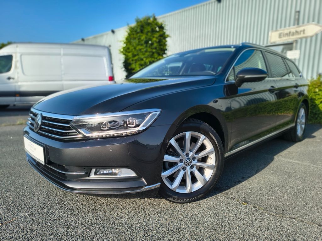 Bild des Angebotes Volkswagen Passat Variant Highline Aut. Pano, Massag. 12M