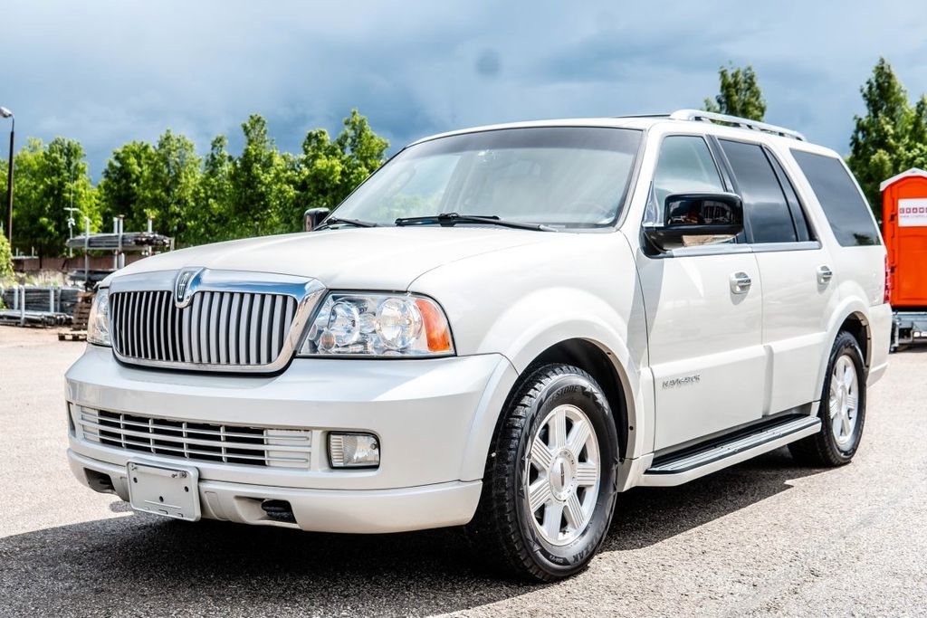 Bild des Angebotes Lincoln Navigator