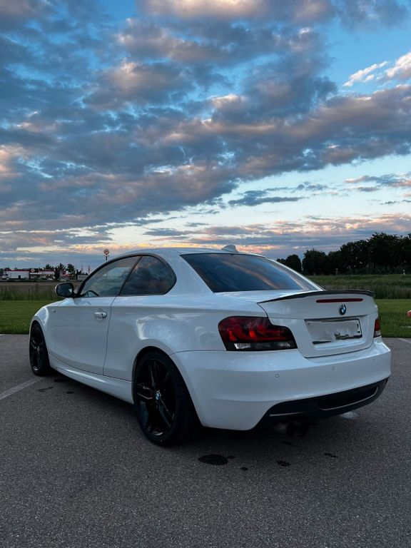 Bild des Angebotes BMW 135i Coupé M-Performance E82