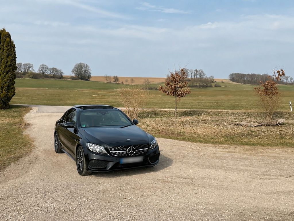 Bild des Angebotes Mercedes-Benz AMG C43 4MATIC|Scheckheft MB|Unfallfrei|Pano