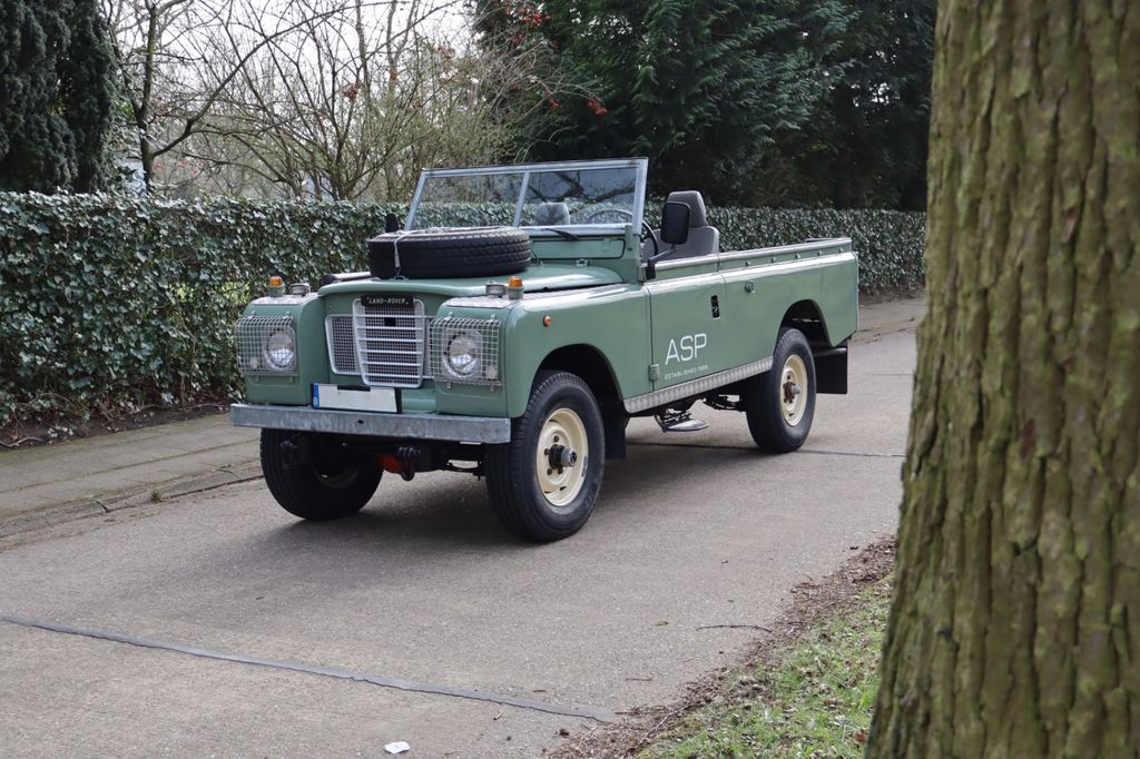 Bild des Angebotes Land Rover Serie III 109 Hardtop | 1981