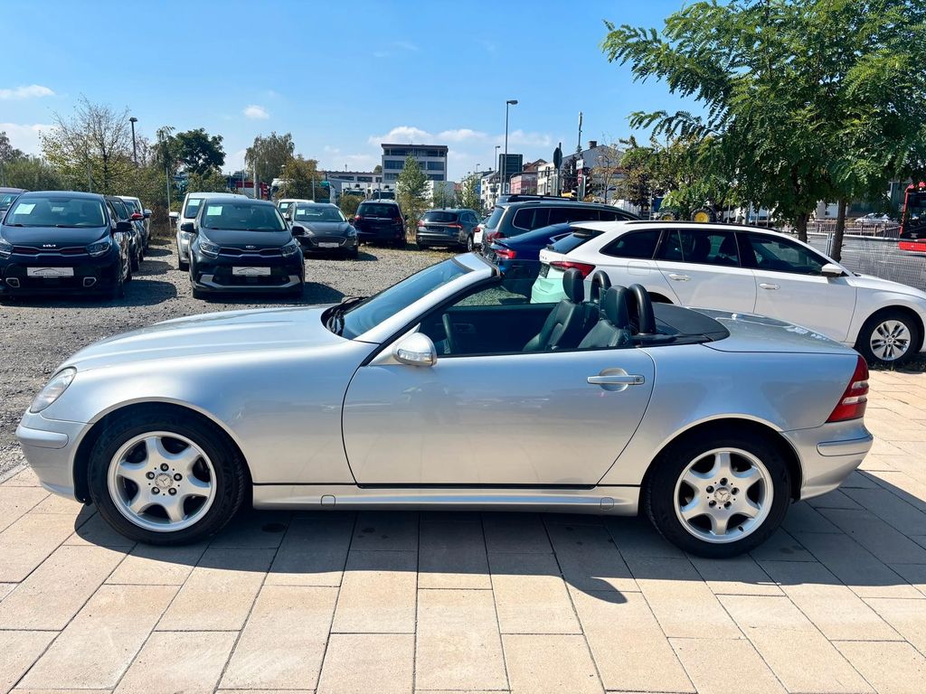 Bild des Angebotes Mercedes-Benz SLK 230 KOMPRESSOR Klima Xenon  SZH Tüv/Au Neu