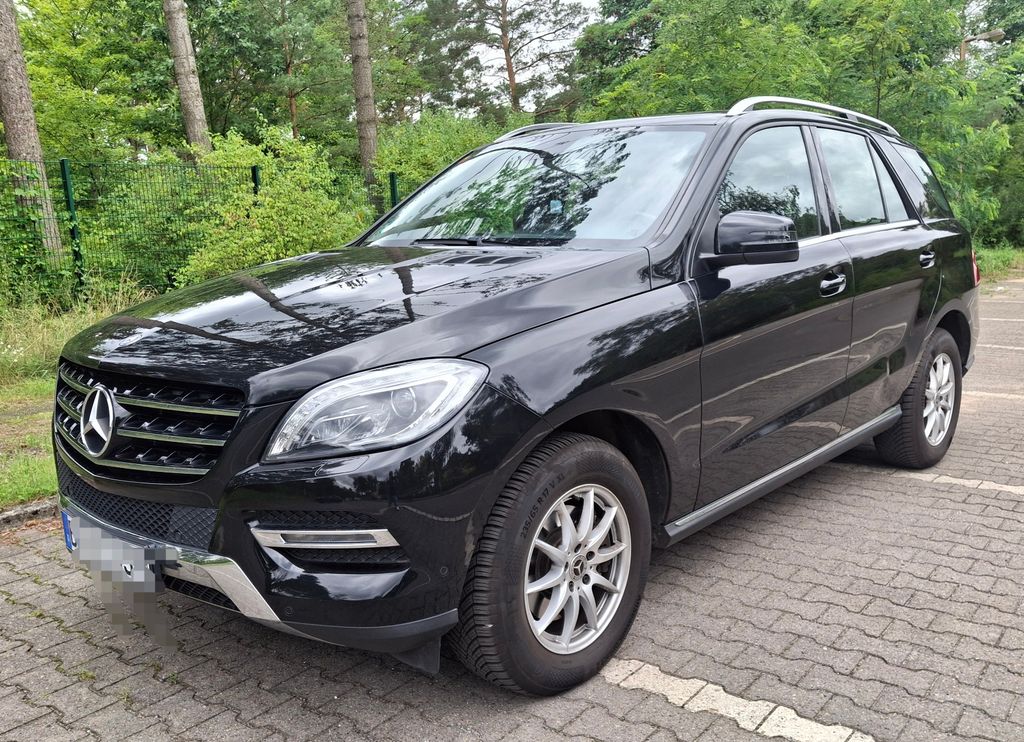 Bild des Angebotes Mercedes-Benz ML 250 BlueTEC 4MATIC -