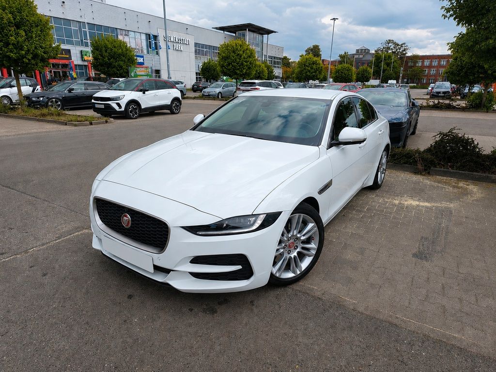 Bild des Angebotes Jaguar XE P250 Aut. | 360° | CarPlay | 8-fach bereift