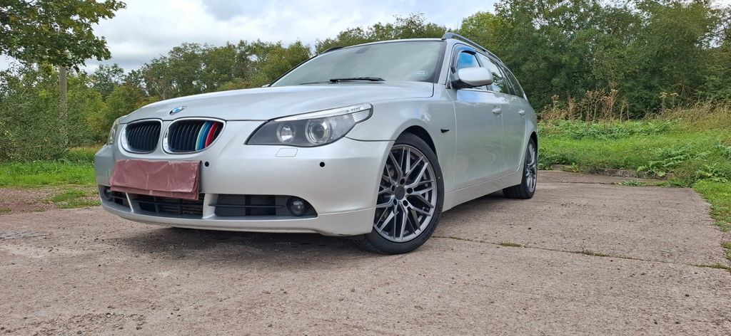 Bild des Angebotes BMW 525d A touring -