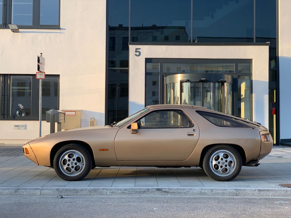 Bild des Angebotes Porsche 928