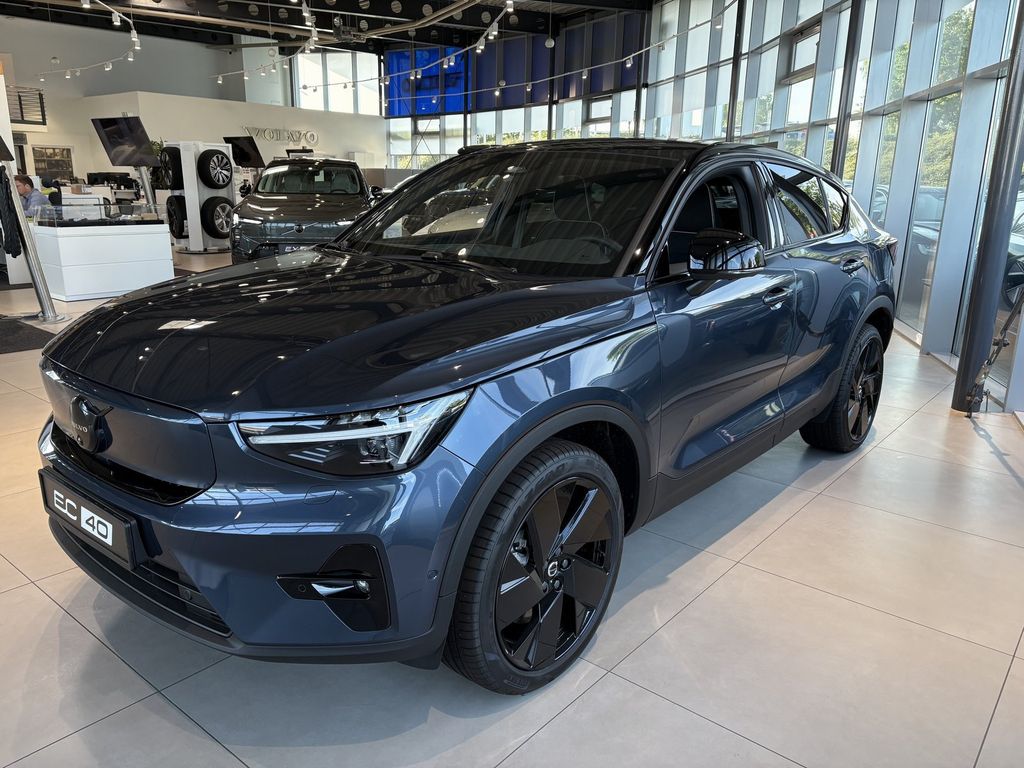 Bild des Angebotes Volvo EC40 Black Edition Ultra Twin Motor