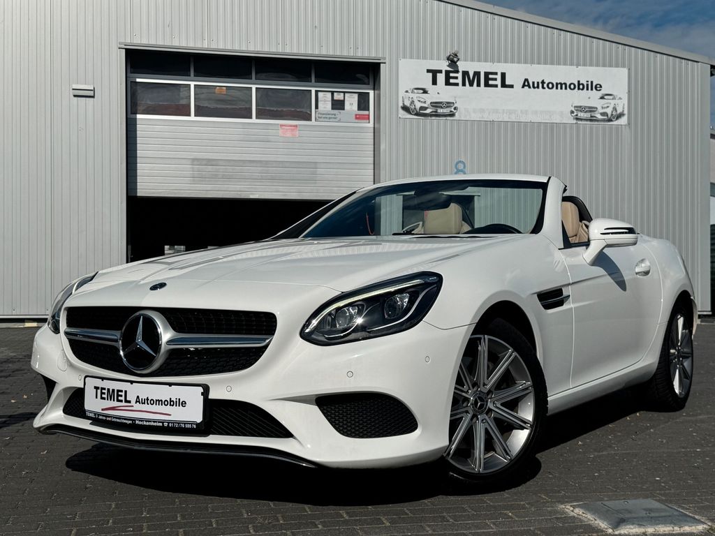 Bild des Angebotes Mercedes-Benz SLC 200 original nur 7.364km PANO LEDER LED NAVI
