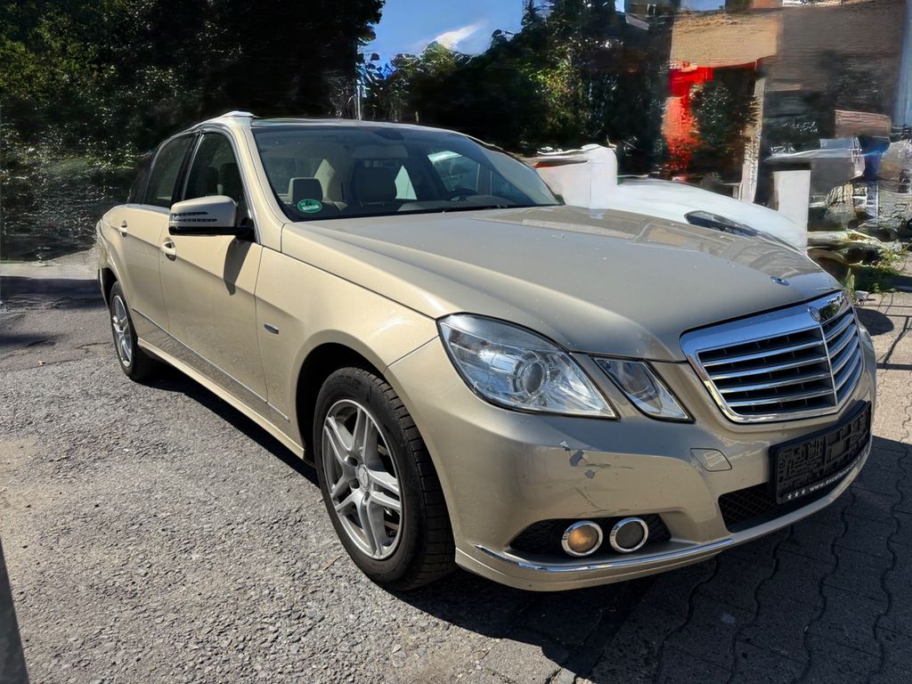 Bild des Angebotes Mercedes-Benz E 200 CGI BlueEFFICIENCY Standard