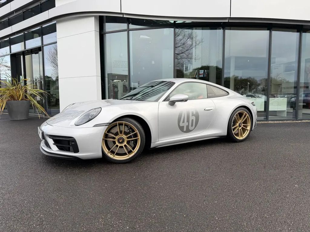 Bild des Angebotes Porsche 911 Carrera GTS "LE MANS EDITION"