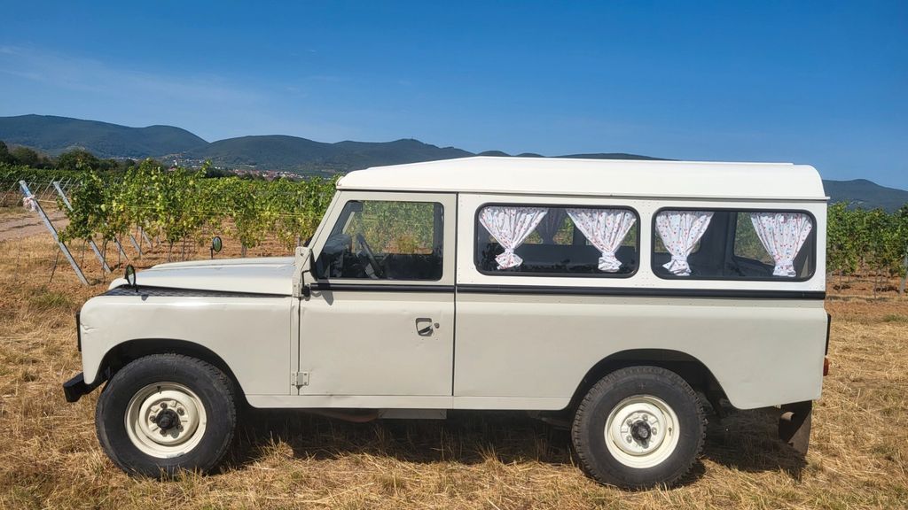 Bild des Angebotes Land Rover Santana 2500 DL