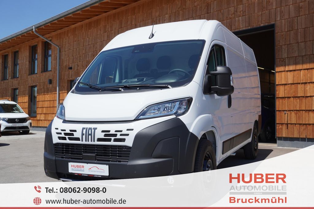 Bild des Angebotes Fiat Ducato Kastenwagen 35 L2H2 KAMERA/CARPLAY/ALL...