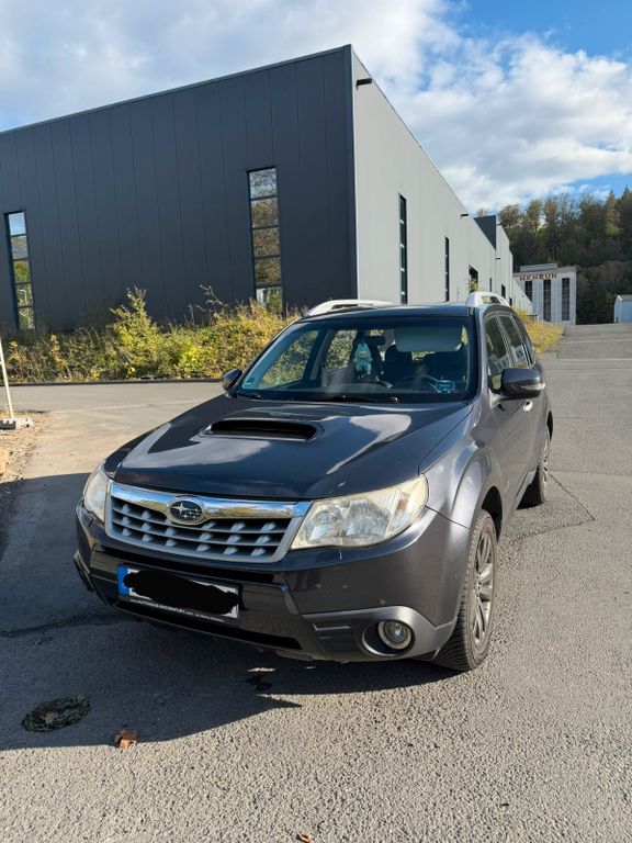 Subaru Forester 2.0D Active
