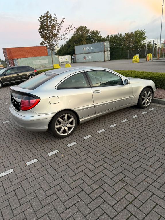Bild des Angebotes Mercedes-Benz C 320 SportCoupé V6 | TÜV 12/2027