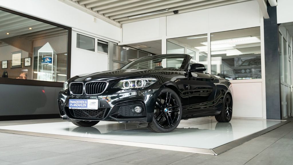 Bild des Angebotes BMW 220i M Sport Harman&Kardon HIFI LenkrHeiz DAB