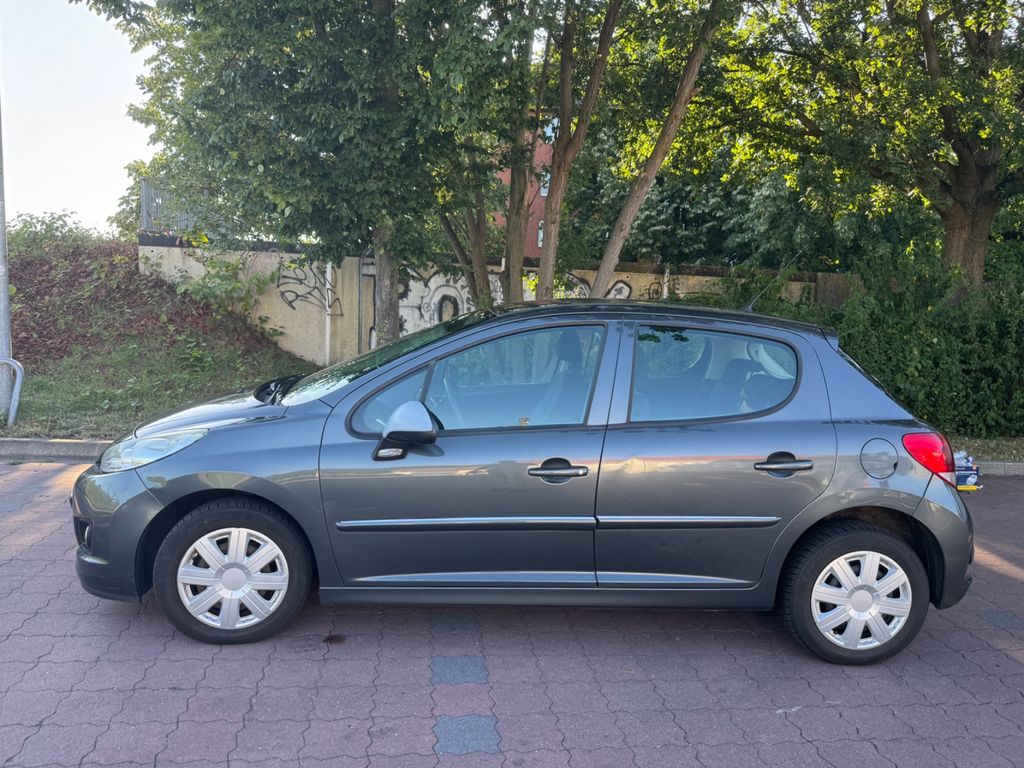 Bild des Angebotes Peugeot 207 Active 1.4 | TÜV bis 11/2027