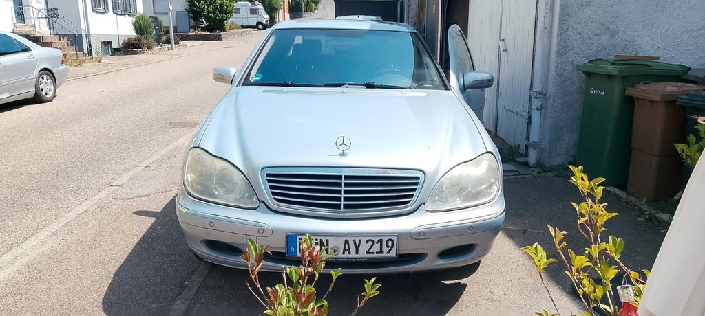 Bild des Angebotes Mercedes-Benz S 320 - W 220