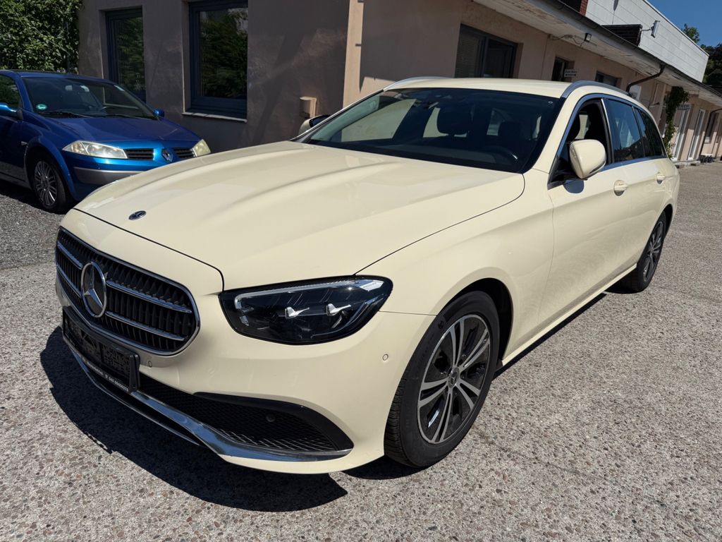 Bild des Angebotes Mercedes-Benz E 220 d T Autom.