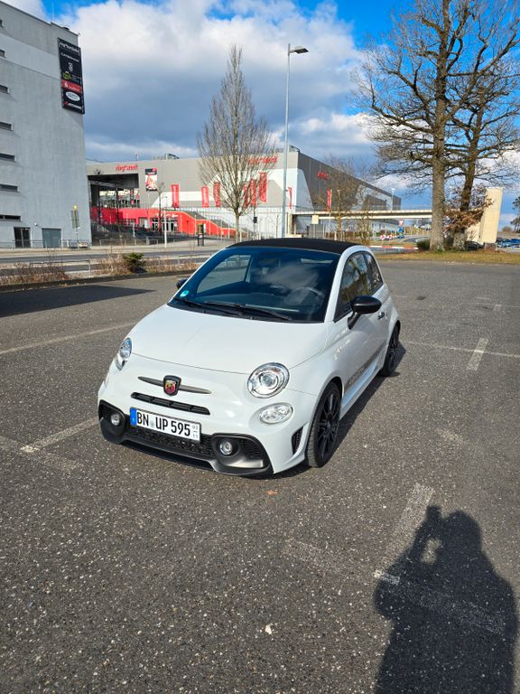 Bild des Angebotes Abarth 595C 1.4 T-Jet 16V 595C Competizione/Text Lesen