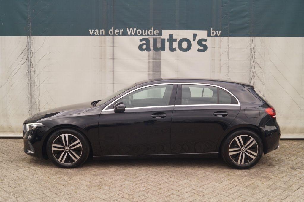 Bild des Angebotes Mercedes-Benz A 180 automatik Business Solution Luxury -LEER-E