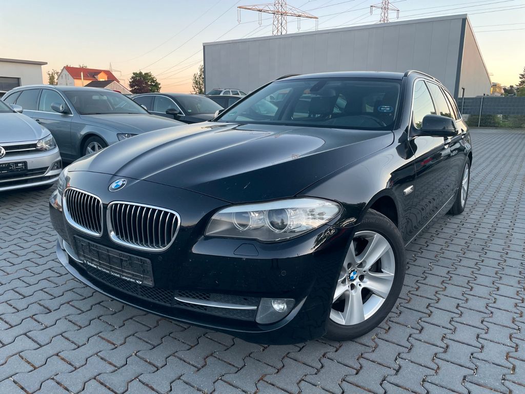 Bild des Angebotes BMW 520D Touring Klima Navi SHZ PDC Head-UP 17"ALU
